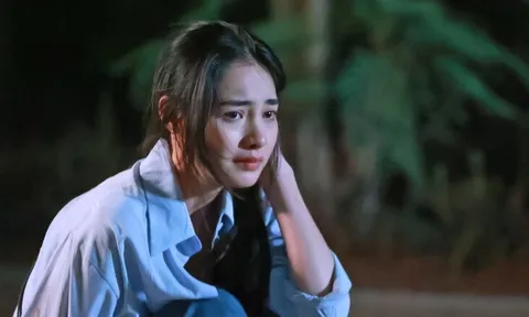 Nhận 500 triệu đồng từ vợ cũ của chồng cộng thêm tin nhắn đắng đót khiến người phụ nữ "phát điên"