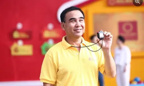 Nhà sản xuất "Mái ấm gia đình Việt" tuyên bố ngừng hợp tác, khởi kiện MC Quyền Linh