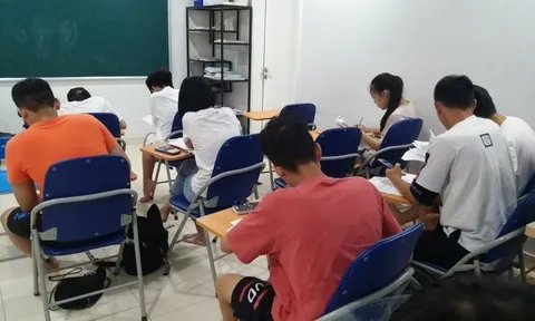 Hà Nội: Xác minh thông tin giáo viên dạy thêm sai quy định tại quận Hà Đông