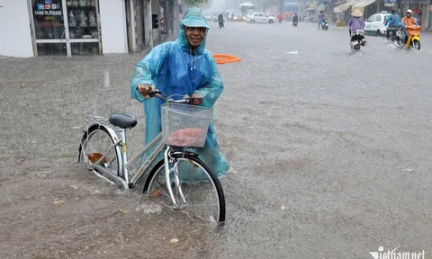 Hà Nội: Cảnh báo nguy cơ ngập lụt ở gần 100 tuyến phố
