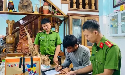 Cám cảnh người đàn ông vừa trộm đồ thì gặp ngay công an đi tuần tra