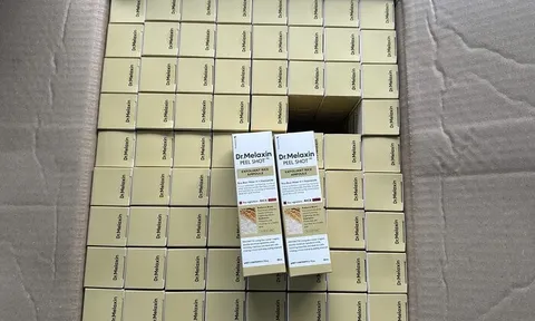 Công ty Dược mỹ phẩm Ngân Korea có hơn 5.000 lọ mỹ phẩm dưỡng da nhập lậu