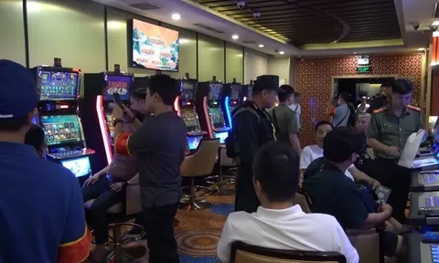 Cựu Bí thư Thành ủy Hòa Bình và cựu Phó Chủ tịch UBND tỉnh Phú Thọ đánh bạc tại King Club thế nào mà bị truy tố?