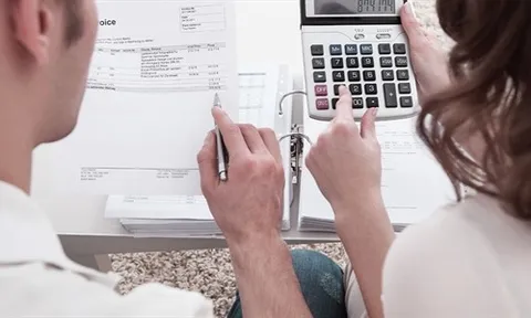 Phát hiện chồng giấu 400 triệu, tôi nghĩ cách trả đũa, hóa ra trong hôn nhân còn có cái đáng sợ hơn kẻ thứ 3