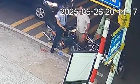 Một thầy giáo bị chặn xe, "ăn đòn" tới tấp: Hé lộ vừa dự tiệc sinh nhật với giáo viên và phụ huynh trước đó