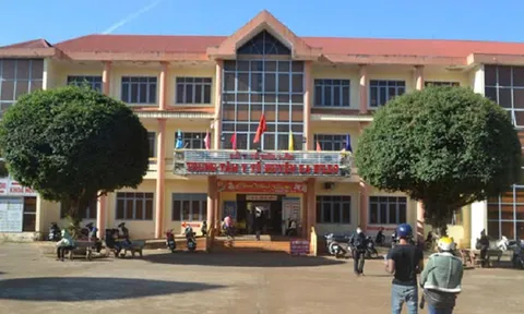 Chủ tịch Ủy ban MTTQ xã tử vong khi đi công tác: Sức khỏe thời điểm trước đó biểu hiện thế nào?