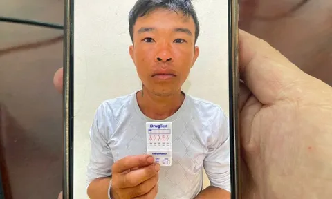 Đối tượng đâm 2 cán bộ công an xã bị thương đã lẩn trốn ở đâu?