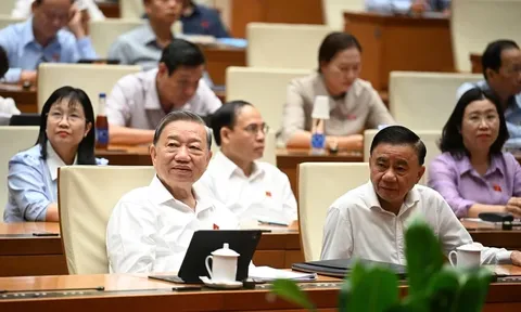 Quốc hội chính thức thông qua Nghị quyết "lịch sử": Tên, dân số, diện tích cụ thể 34 tỉnh, thành của Việt Nam từ hôm nay 12/6/2025