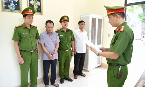 Bắt giám đốc Công ty Athena: Kem chống nắng chỉ đạt từ 4,2% đến 26,6%  nhưng ghi bừa chỉ tiêu SPF 50+ chống được 98% tia UVB