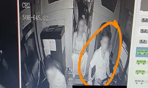 Đang ngồi xe giường nằm từ Đà Nẵng đi Hà Nội, nữ hành khách bất ngờ thấy người thò tay vào bụng: Tài xế một mực khẳng định điều này
