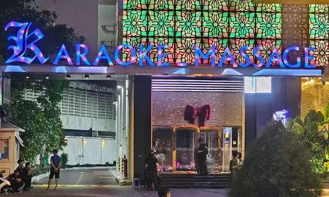 Nhiều cảnh sát bất ngờ có mặt tại khách sạn Quinter Nha Trang: Những ghi nhận ban đầu gây hiếu kỳ với người dân