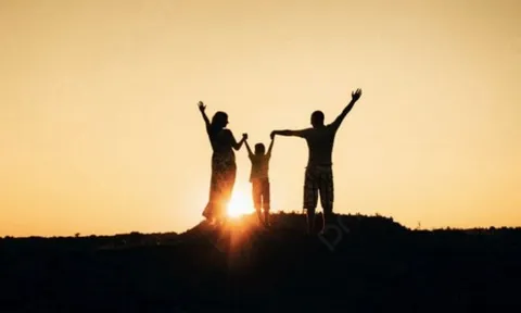 Con mang họ bố hay họ mẹ khi không đăng kí kết hôn