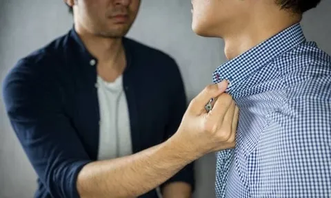 Đòi nợ sai cách – Đòi nợ trái pháp luật, mất tiền mất luôn tự do