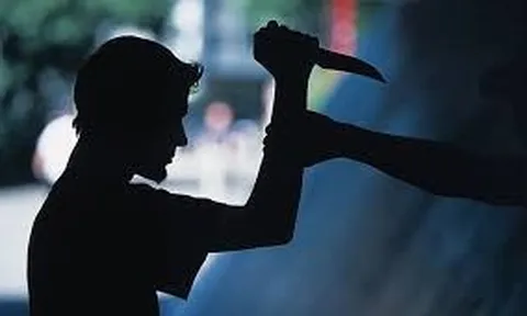 Bắt giữ người con trai 15 tuổi dàn dựng hiện trường giả tinh vi sau khi phạm tội