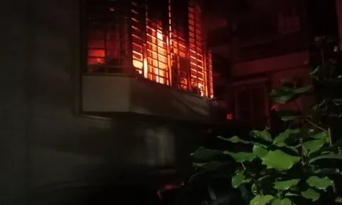 Nữ sinh viên đổ xăng đốt nhà khiến bố tử vong, mẹ và em trai bị thương: Đưa ra yêu cầu gây phẫn nộ