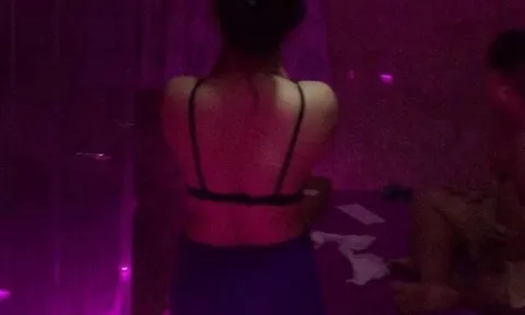 Vạch trần thế giới ngầm mại dâm cao cấp: Ép phục vụ khách VIP quá sức, bị bạo hành vì số tiền lớn