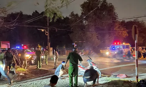 TP HCM: Phát hiện thanh niên 21 tuổi tử vong bất thường bên đường, hiện trường ngổn ngang xót xa