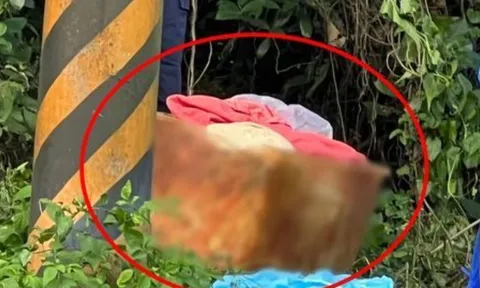 Phát hiện thi thể bị bỏ trong thùng nhựa, người nhà đau đớn trước hiện trường thương tâm