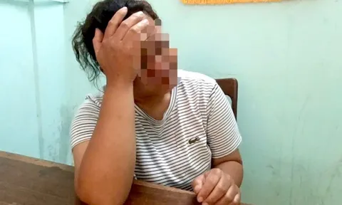 Mẹ bất lực chứng kiến con trai bị gã tình nhân đánh chấn thương sọ não