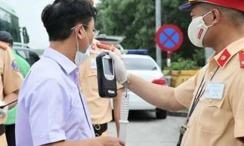 Lưu ý: Năm 2025, vi phạm 2 ngưỡng nồng độ cồn này sẽ không bị CSGT tước bằng lái, ai cũng cần nắm rõ