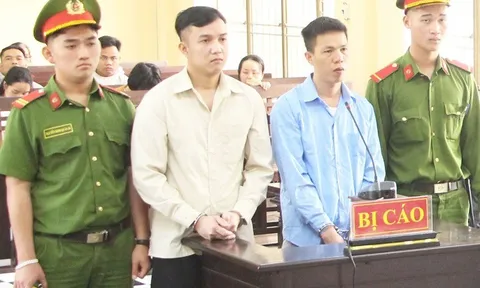 Vết trượt dài của 2 thanh niên ngập trong nợ dùng súng nhựa cướp ngân hàng