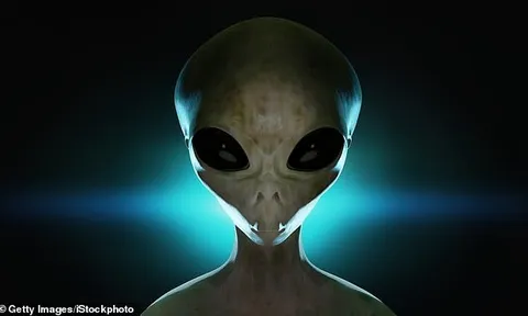 Tài liệu tuyệt mật: Tiết lộ màn trả thù kinh hãi của người ngoài hành tinh khiến 23 người hóa đá chỉ trong chớp mắt