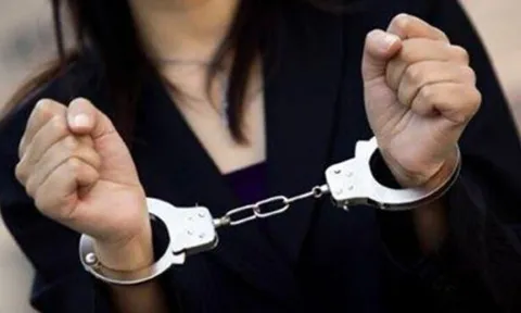 Mẹ ra tay khiến bé trai sơ sinh bị ngạt, châm lửa thiêu xác giữa đêm: Lạnh gáy lời thú tội 