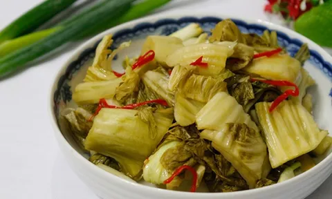 Món ăn quen thuộc nhiều gia đình thích mê tiềm ẩn nhiều nguy cơ sức khỏe, ăn sai cách có thể mất mạng