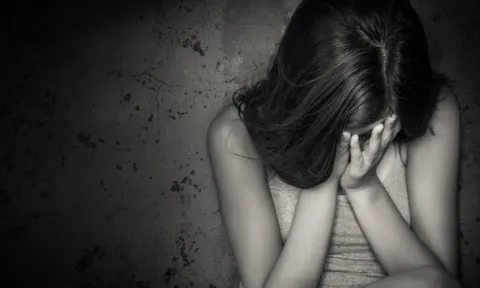 Quen nhau qua mạng, thiếu nữ bị 4 nam sinh xâm hại tập thể 