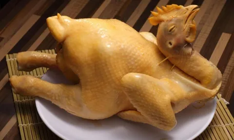 2 bộ phận của con gà từng bị kỳ thị bỏ đi, nay không có mà mua: Vừa rẻ vừa bổ hơn nhân sâm, 'thần dược' của người nghèo