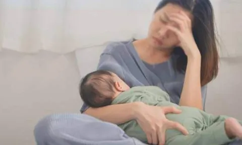 Phát hiện vợ vào khách sạn với người lạ, chồng về nhà đem 3 con xét nghiệm ADN: Kết quả 1 con không cùng huyết thống