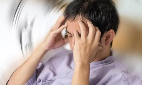 3 dấu hiệu tưởng như bình thường hay gặp này có thể là dấu hiệu nhồi máu não: Chớ coi thường hãy đi khám ngay tránh nguy cơ đột quỵ