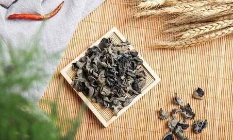 Loại độc tố cực mạnh xuất hiện trong nhà bếp, nhiều gia đình vô tình ăn phải mỗi ngày mà không biết: Hãy bỏ ngay