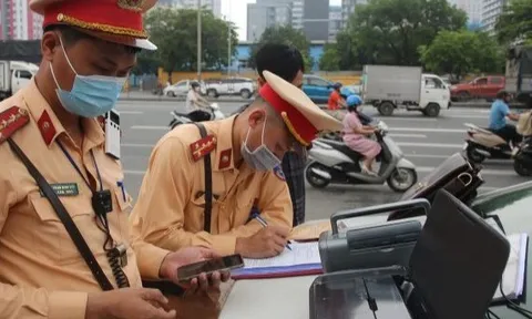 Từ nay đến 31/12/2025: Nếu cho người này mượn xe bất kể là con hay người thân đều bị phạt, cố tình sẽ phạt nặng hơn