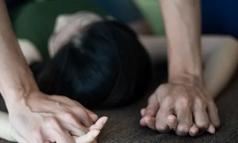 Thiếu nữ 18 tuổi mang thai bị kẻ biến thái giở trò đồi bại rồi sát hại: Hung thủ ẩn danh thợ mộc, lẩn trốn khắp nơi