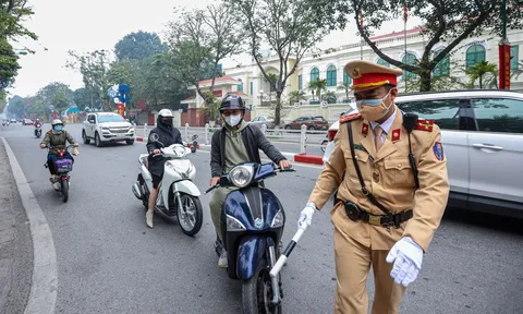 Từ nay đến 31/12/2025: 6 loại giấy tờ bắt buộc người dân phải có khi tham gia giao thông, không chú ý có thể bị phạt nặng