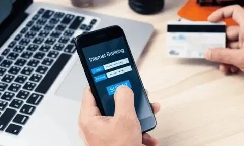 Từ 1/12/2025: Tài khoản có số dư dưới 500.000 đồng/tháng sẽ bị thu phí quản lý có phải không, thông tin ai cũng cần hiểu rõ