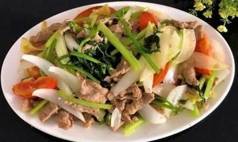 Loại rau giá rẻ bán đầy chợ là 'khắc tinh' của nguy cơ hình thành cục máu đông, 'thần dược' giúp sống thọ