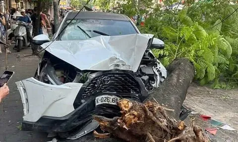 Một nạn nhân vụ nữ tài xế lái ô tô gây tai nạn liên hoàn ở Hà Nội đã tử vong