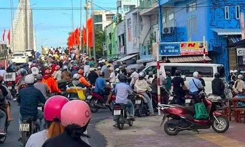 Gây án với anh trai ngay tại nhà riêng: Tiết lộ về cuộc sống gia đình trước khi có án mạng