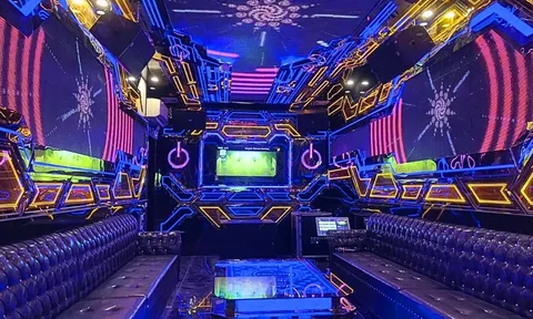 Vụ mua bán, giam lỏng các cô gái trẻ để ép trở thành tiếp viên karaoke: Nạn nhân phải cho khách đụng chạm, bán dâm đắng lòng như thế nào?