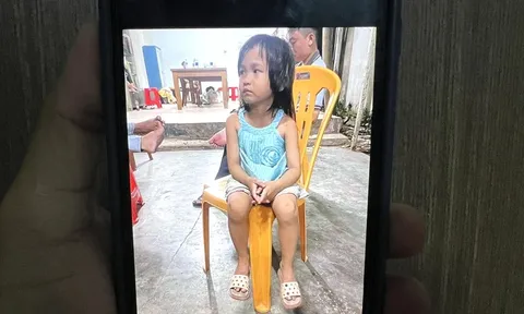 Vì sao bé gái đi lạc ở TPHCM 8 ngày vẫn chưa có ai nhận hay tìm kiếm?