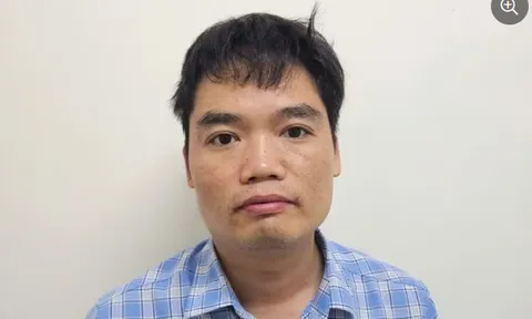 Tài xế Lê Minh Giáp khóc ân hận và khai có uống rượu trước khi gây ra vụ tai nạn