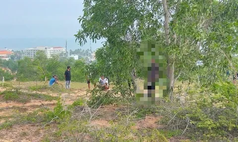 Người đàn ông tử vong dưới tán cây trên đồi vắng: Hiện trường có gì?