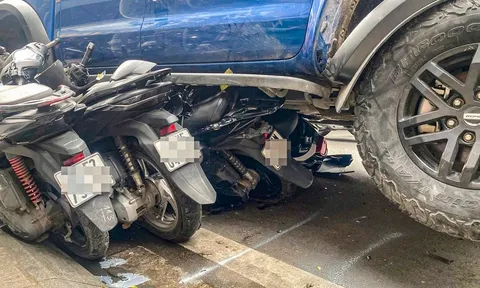 Lời khai của tài xế ô tô bán tải tông hàng loạt xe máy ở Hà Nội: Vừa nhận chìa khóa xe từ chủ cũ, nổ máy thì tai ương ập đến