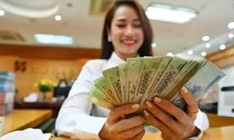 Chính phủ quyết định cán bộ công chức viên chức nhận 300% tháng tiền lương hiện hưởng trong trường hợp này