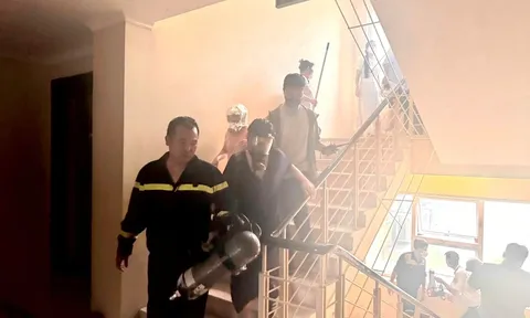 Cháy căn hộ trong khu đô thị Ciputra, hậu quả thế nào?