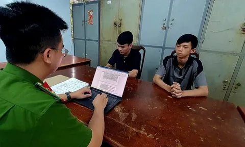 Nghĩ bị nhìn đểu, bàn bạc đánh nhau và cái kết là nhiều nhát dao oan nghiệt