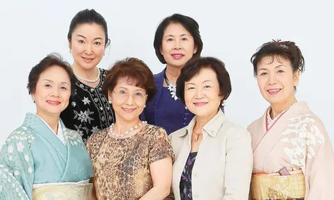 Dịch vụ cho thuê "bà ngoại" tuổi đời từ 60 đến 94, hơn 600.000 nghìn 1 tiếng gât sốt vì điều này