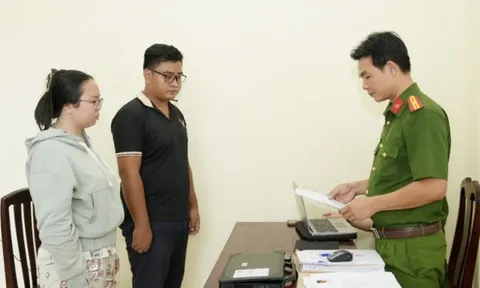 Kỳ dị chuyện "phù phép" son, sáp, nước hoa thành bùa ngải để bán qua mạng cho nhiều người nhằm lừa tiền